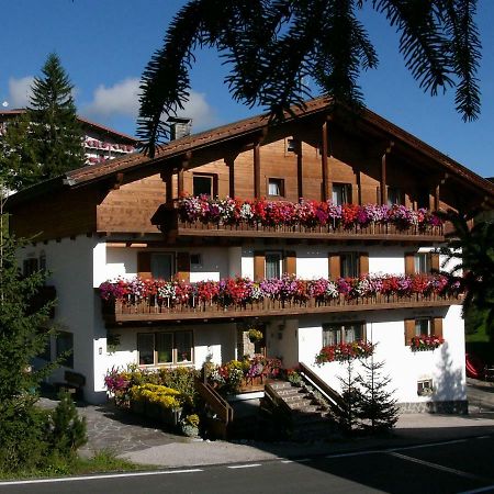 Bed and Breakfast Garni Flurida Badia  Exterior foto
